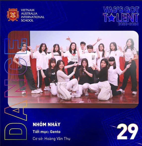 VAS Dance Team performance